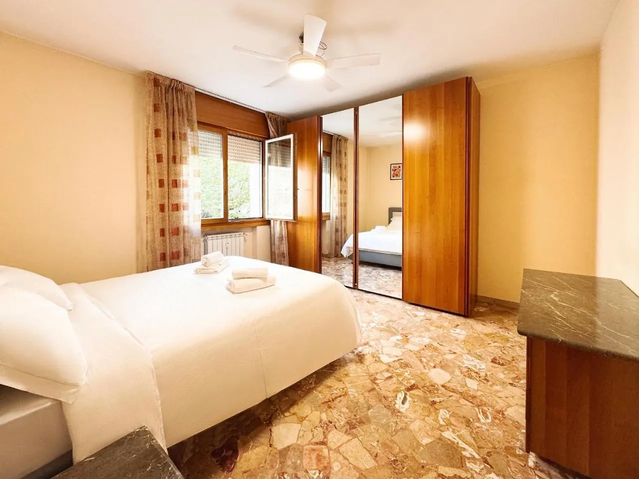 Deeproom Apt3 Venice