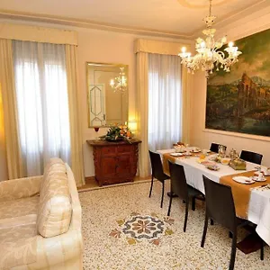 Ca Del Modena Only Bed & Breakfast