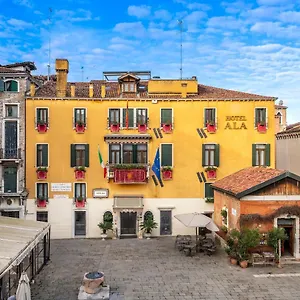 3* Hotel Unahotels Ala Venezia-adults 16