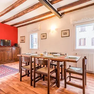 Ca' Dei Mori Apartment